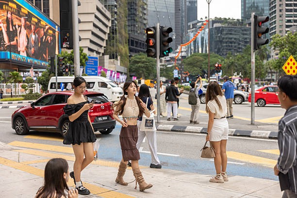 Local Chinese Escort in KL: Choosing a Companion Service